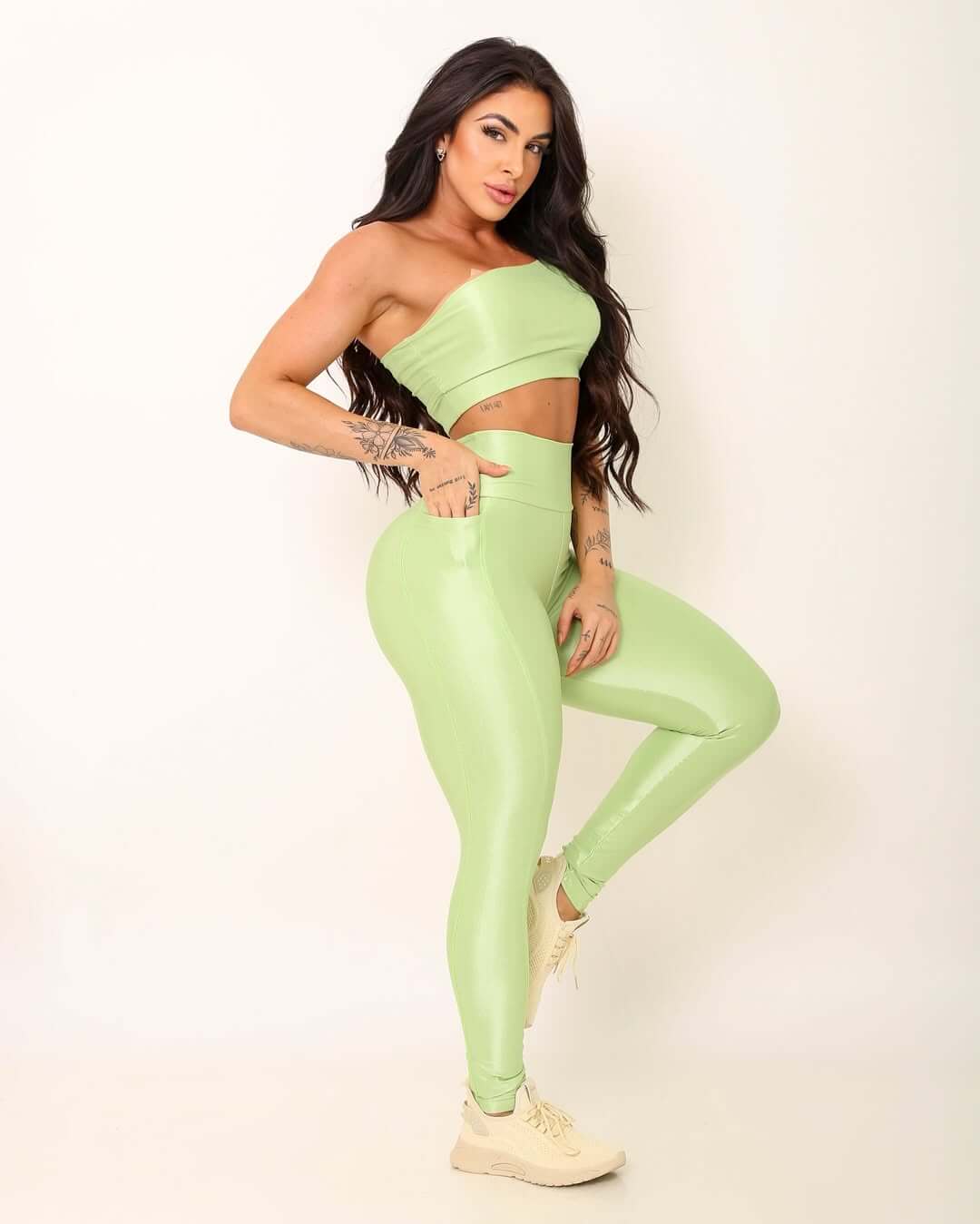 estacaomodafit_20241022_p_3484613864028036785_3_3484613855488269284