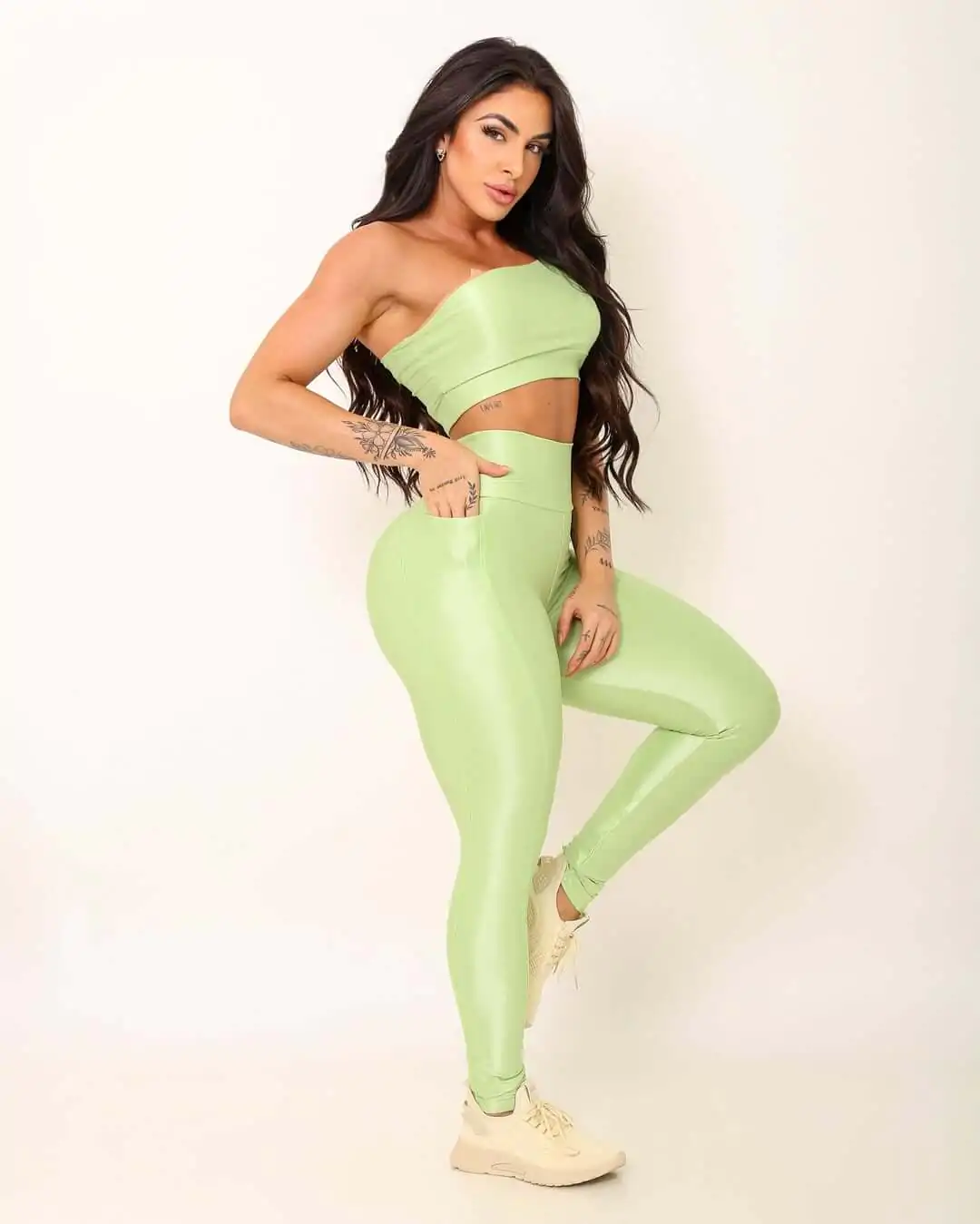 estacaomodafit_20241022_p_3484613864028036785_3_3484613855488269284